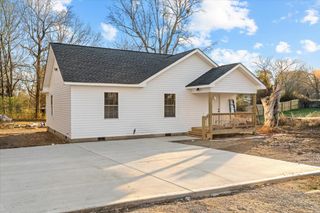 216 Scobie Ave, Dalton, GA 30721