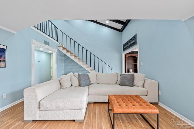 4844 Huron Dr, Pensacola, FL 32507