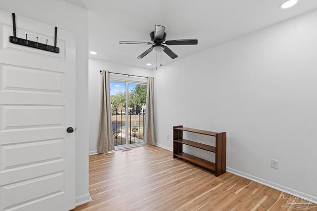 4844 Huron Dr, Pensacola, FL 32507