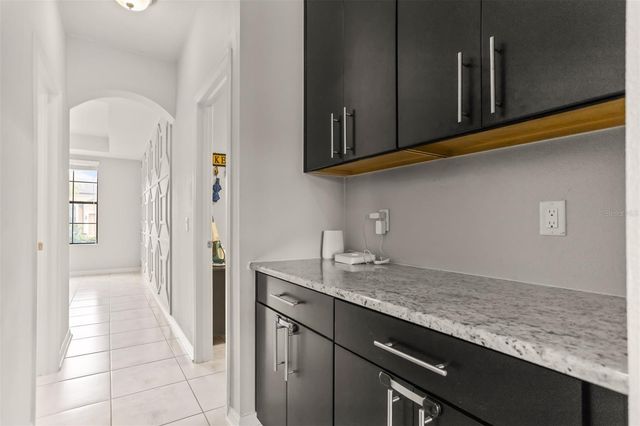 19433 WHISPERING BROOK DRIVE, Tampa, FL 33647