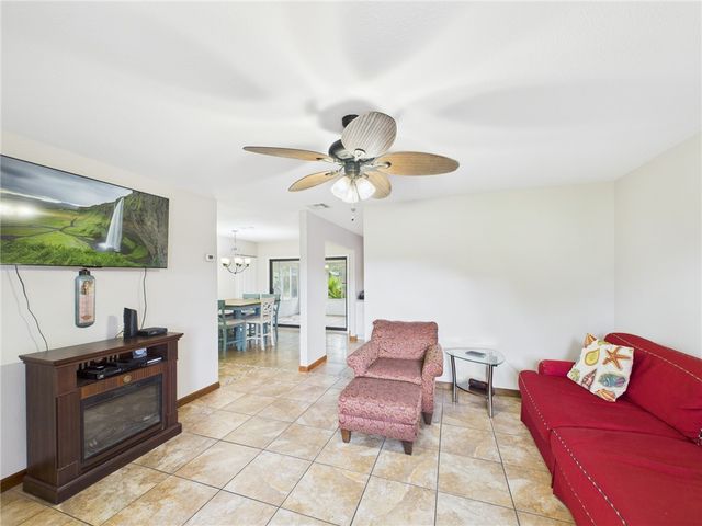 1490 Mariposa Drive NE, Palm Bay, FL 32905