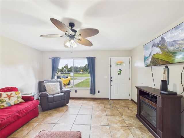 1490 Mariposa Drive NE, Palm Bay, FL 32905