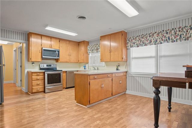 1802 SHIRLEY PARK Place, Alexandria, LA 71301