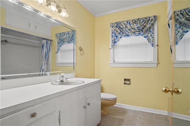 1802 SHIRLEY PARK Place, Alexandria, LA 71301