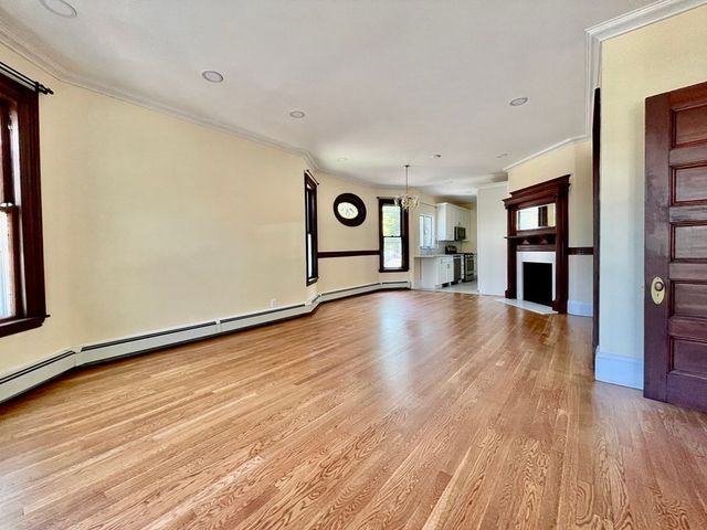 46 Dana St A, Cambridge, MA 02138