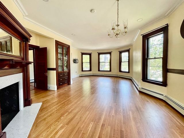 46 Dana St A, Cambridge, MA 02138