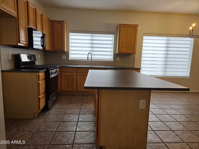 14168 W FAIRMOUNT Avenue, Goodyear, AZ 85395