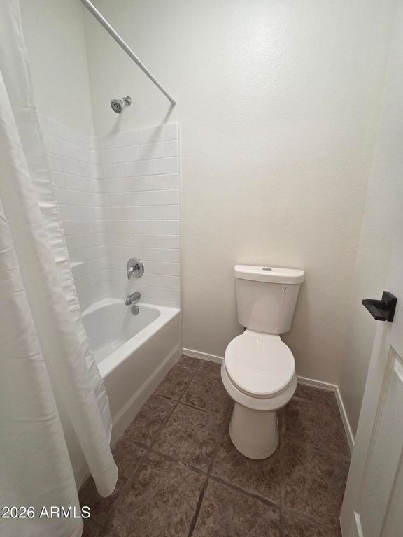 Image 12 of property listing at 14168 W FAIRMOUNT Avenue, Goodyear, AZ 85395