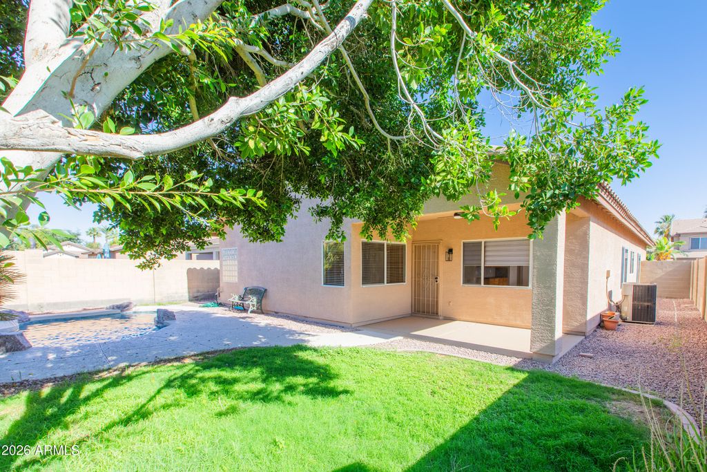 Image 21 of property listing at 14168 W FAIRMOUNT Avenue, Goodyear, AZ 85395