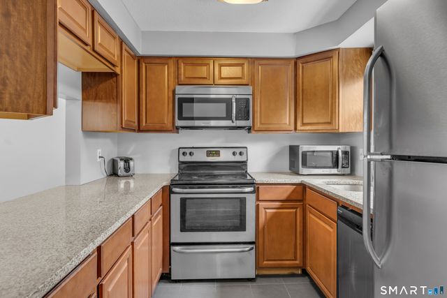 173 Natchaug Drive 173, Meriden, CT 06450