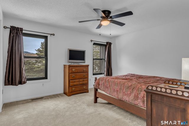 173 Natchaug Drive 173, Meriden, CT 06450