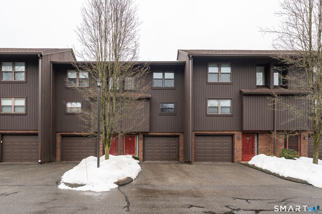 173 Natchaug Drive 173, Meriden, CT 06450