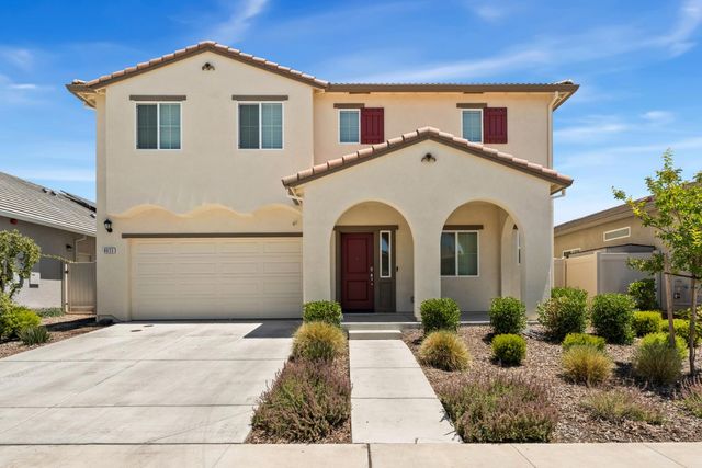 8833 Stratham Way, Elk Grove, CA 95758