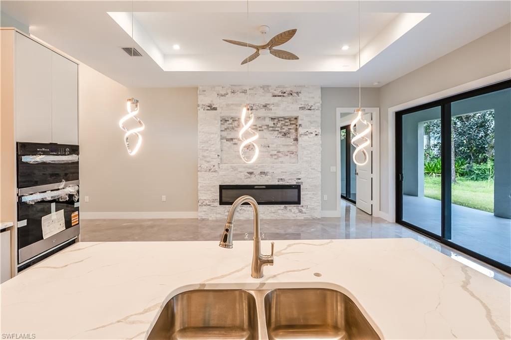 1061 20th AVE NE, NAPLES, FL 34120 — photo 4