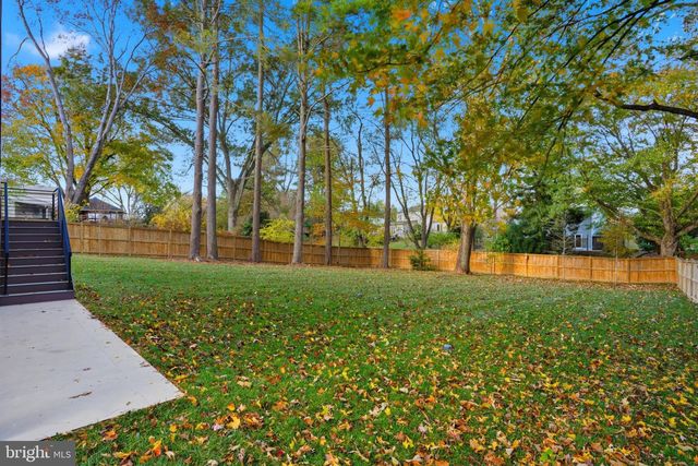 9408 OLD COURTHOUSE RD, Vienna, VA 22182