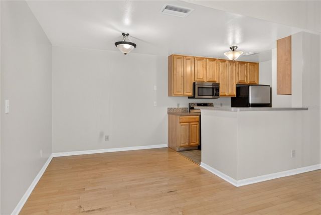 6088 WESTGATE DRIVE 203, Orlando, FL 32835