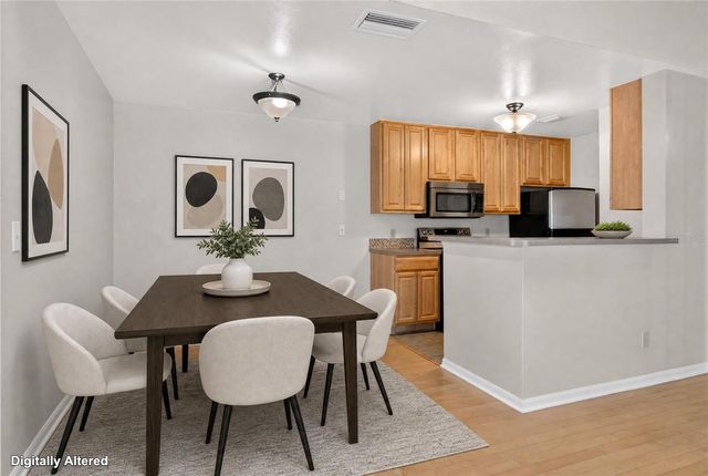 6088 WESTGATE DRIVE 203, Orlando, FL 32835