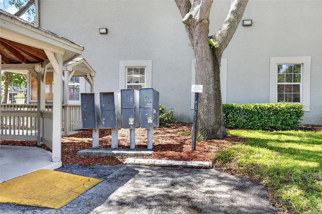 6088 WESTGATE DRIVE 203, Orlando, FL 32835