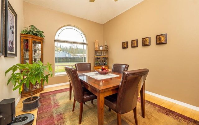 21808 N Little Spokane Dr, Colbert, WA 99005