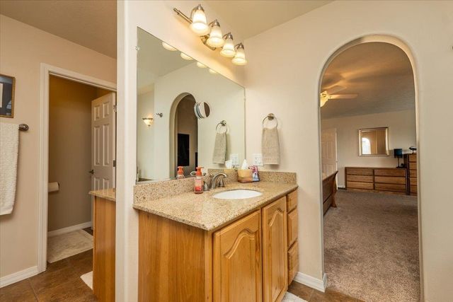 21808 N Little Spokane Dr, Colbert, WA 99005