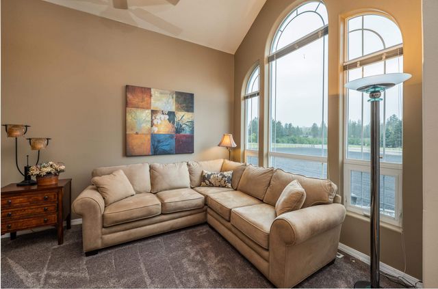 21808 N Little Spokane Dr, Colbert, WA 99005