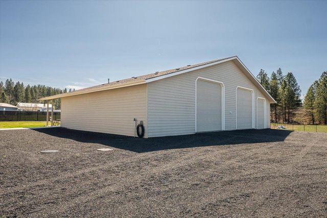 21808 N Little Spokane Dr, Colbert, WA 99005