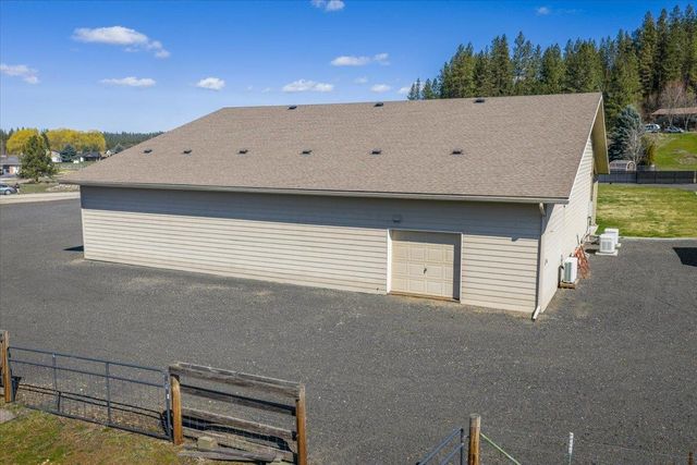 21808 N Little Spokane Dr, Colbert, WA 99005