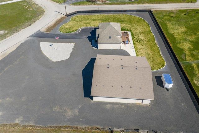 21808 N Little Spokane Dr, Colbert, WA 99005