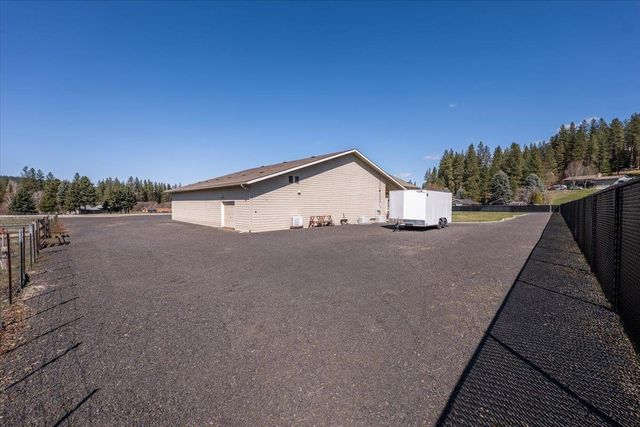 21808 N Little Spokane Dr, Colbert, WA 99005