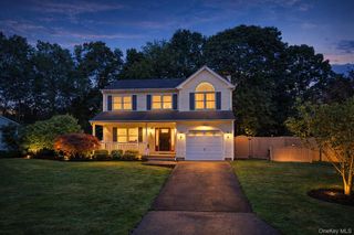 38 Memorial Boulevard, East Moriches, NY 11940