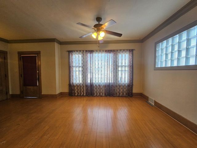 1835 N 55th 1835A STREET, Milwaukee, WI 53208