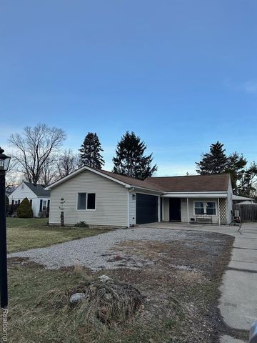 1405 Denver Avenue, Waterford, MI 48328