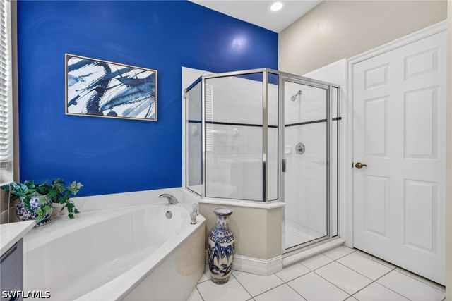 21840 Masters CIR, Estero, FL 33928