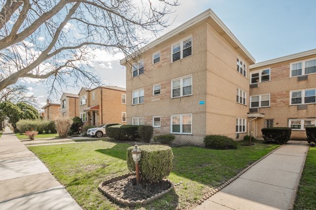 4629 Main Street 3A, Skokie, IL 60076