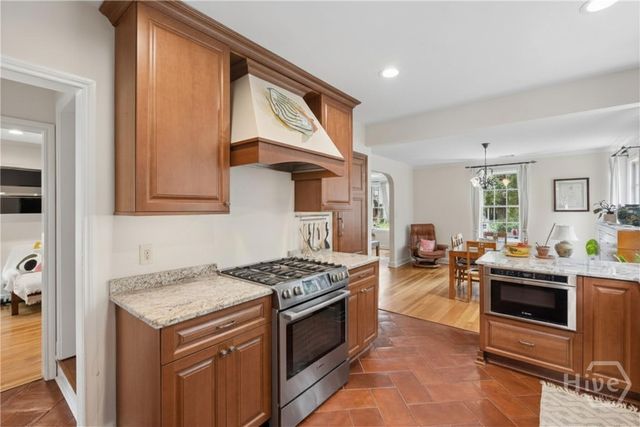 20 E 48th Street, Savannah, GA 31405