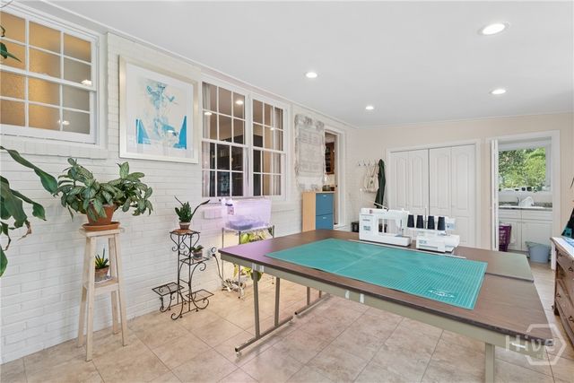 20 E 48th Street, Savannah, GA 31405