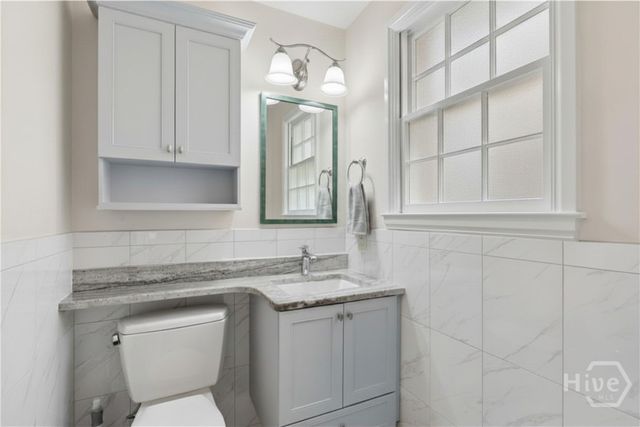 20 E 48th Street, Savannah, GA 31405