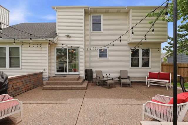 2434 W 62nd Street, Davenport, IA 52806