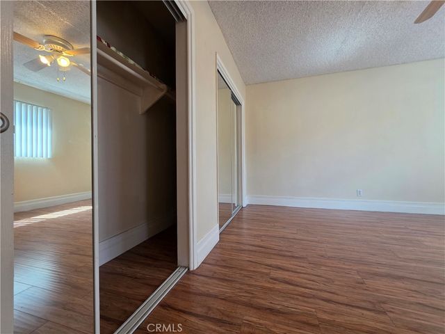 1035 Western 4, Glendale, CA 91201