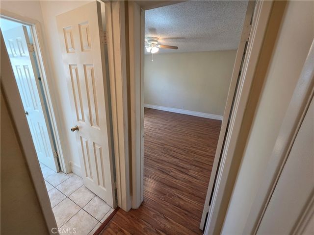 1035 Western 4, Glendale, CA 91201