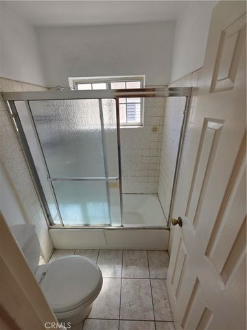 1035 Western 4, Glendale, CA 91201