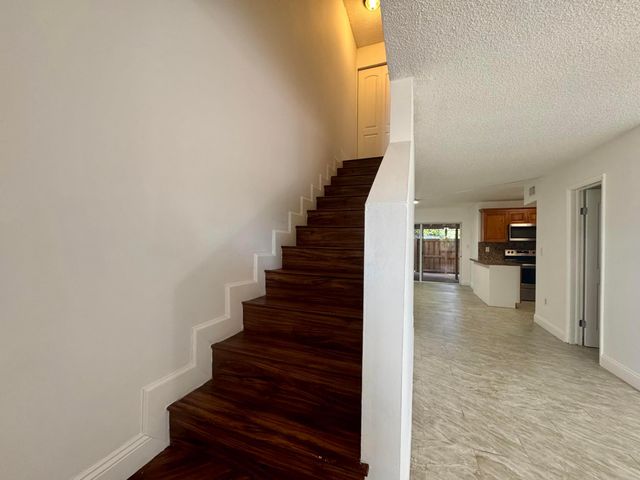 3662 SW 59TH Avenue 2, Davie, FL 33314