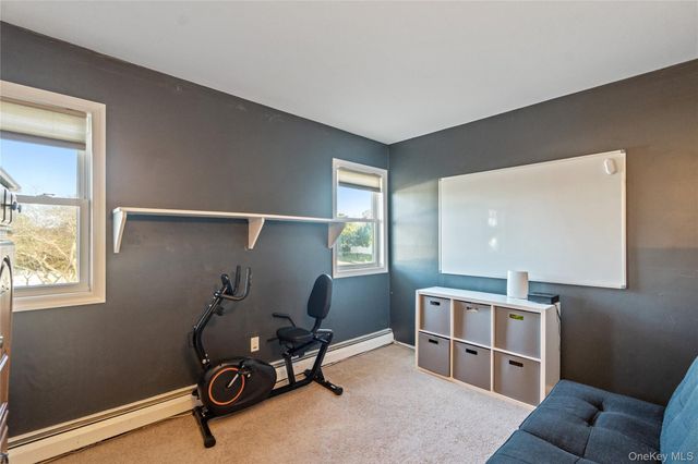 8 Beaumont Lane, Lake Grove, NY 11755