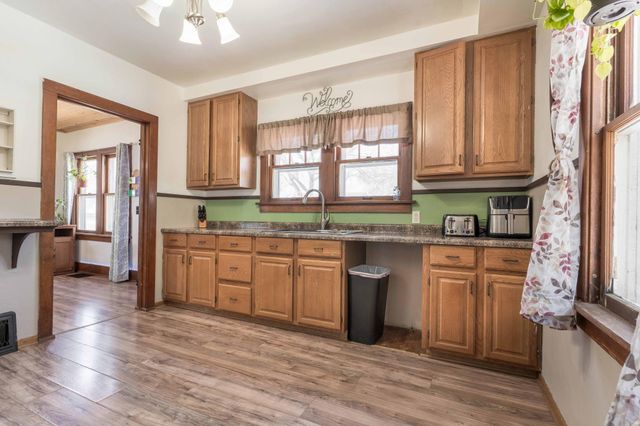 504 E Fir Avenue, Fergus Falls, MN 56537