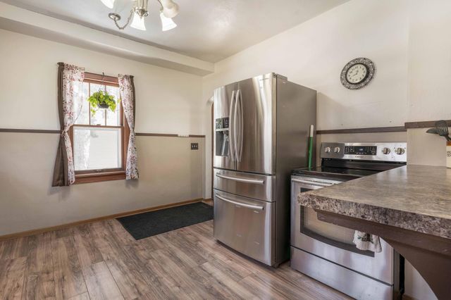 504 E Fir Avenue, Fergus Falls, MN 56537