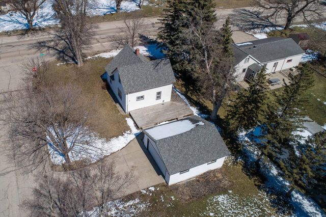 504 E Fir Avenue, Fergus Falls, MN 56537