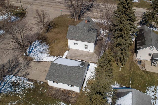 504 E Fir Avenue, Fergus Falls, MN 56537
