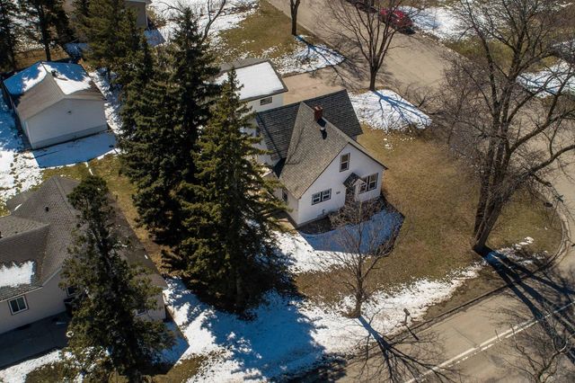 504 E Fir Avenue, Fergus Falls, MN 56537