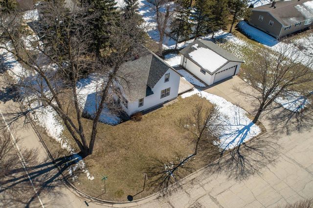 504 E Fir Avenue, Fergus Falls, MN 56537