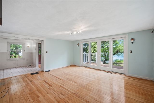 28 Lake Dr, Wilbraham, MA 01095